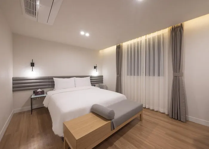 H-avenue Haeundae 2* Пусан