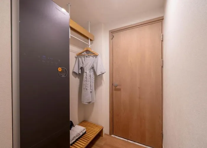 H-avenue Haeundae Отель 2*
